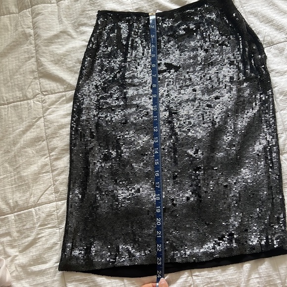Valentino Black Sequin Skirt Size 4 - Picture 6 of 8